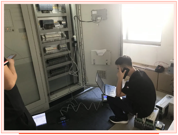 ¡¾Ë«½Ú·ÜÕ½¾ÙÐÐʱ£¨Ò»£©¡¿Ö¾´¼áÊØ¸ÚλµÄ¿Ê±¹Ù·½ÓéÀÖ¹©ÈÈÊØÎÀÈË£¡(ͼ5) ¡¾Ë«½Ú·ÜÕ½¾ÙÐÐʱ£¨Ò»£©¡¿Ö¾´¼áÊØ¸ÚλµÄ¿Ê±¹Ù·½ÓéÀÖ¹©ÈÈÊØÎÀÈË£¡(ͼ5)