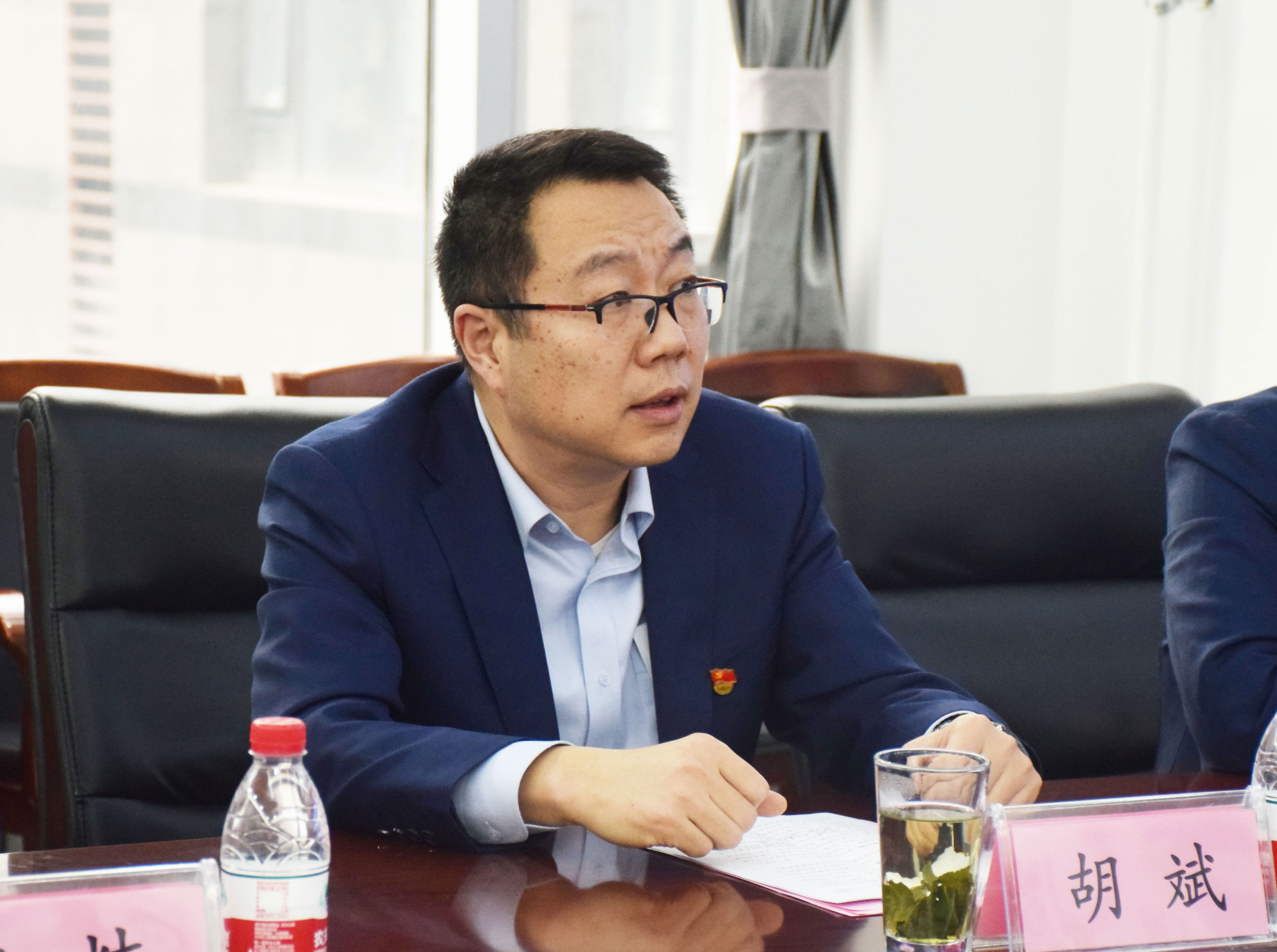 ���ذ����۽����ֶ��ᣬ����������ʵ�ֹ�ҵЭͬ������������������ʱ�ٷ�����������Ԫ��ս��Ͷ��(ͼ5)