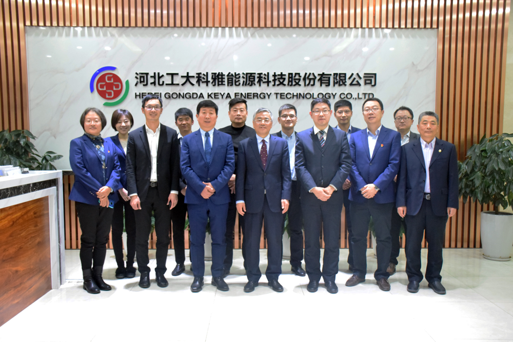 ���ذ����۽����ֶ��ᣬ����������ʵ�ֹ�ҵЭͬ������������������ʱ�ٷ�����������Ԫ��ս��Ͷ��(ͼ10)