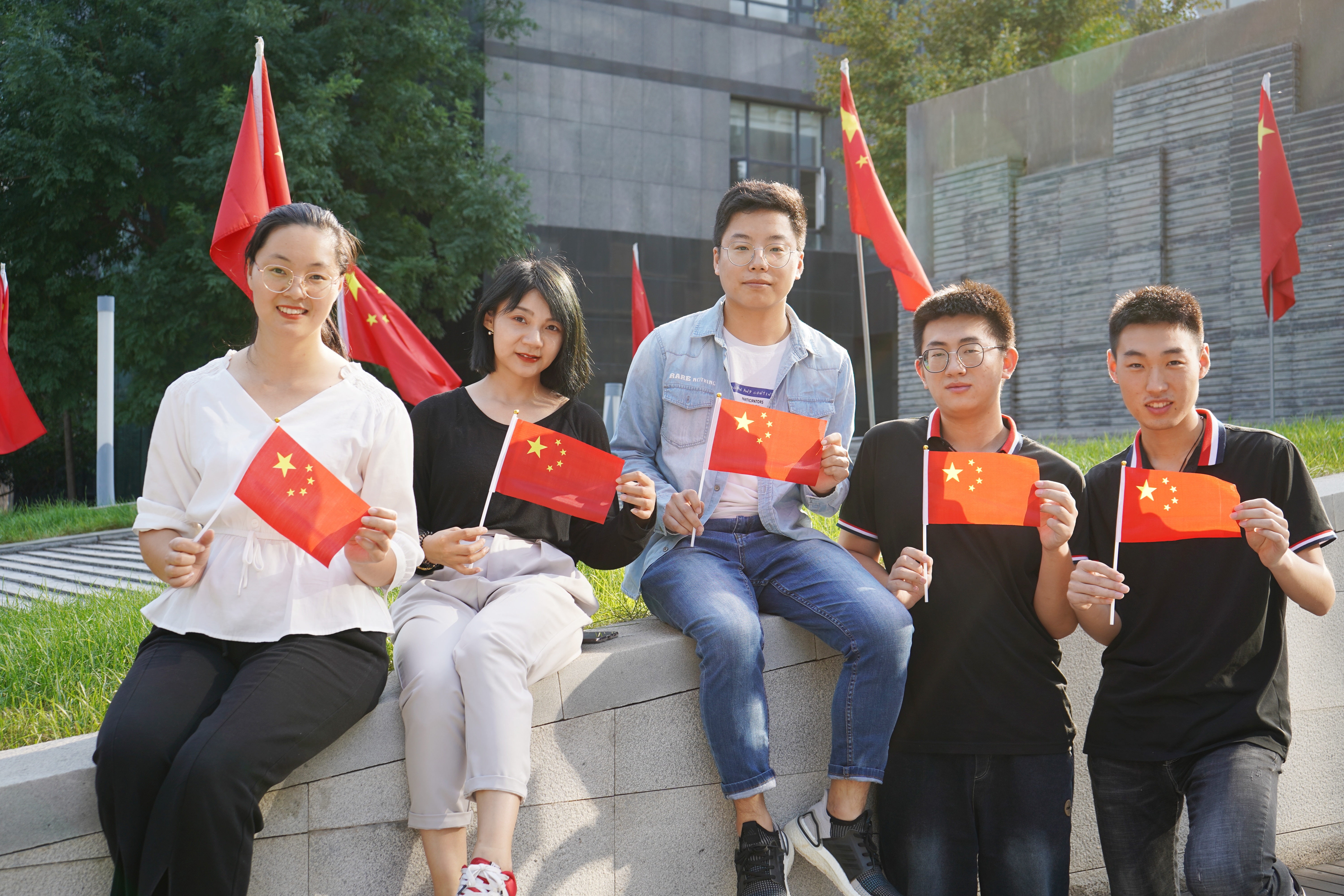 ÎҺ͹úÆìºÏ¸öÓ°ØÀ´×Կʱ¹Ù·½ÓéÀÖÈ˵ÄÅú×¢(ͼ4) ÎҺ͹úÆìºÏ¸öÓ°ØÀ´×Կʱ¹Ù·½ÓéÀÖÈ˵ÄÅú×¢(ͼ4)