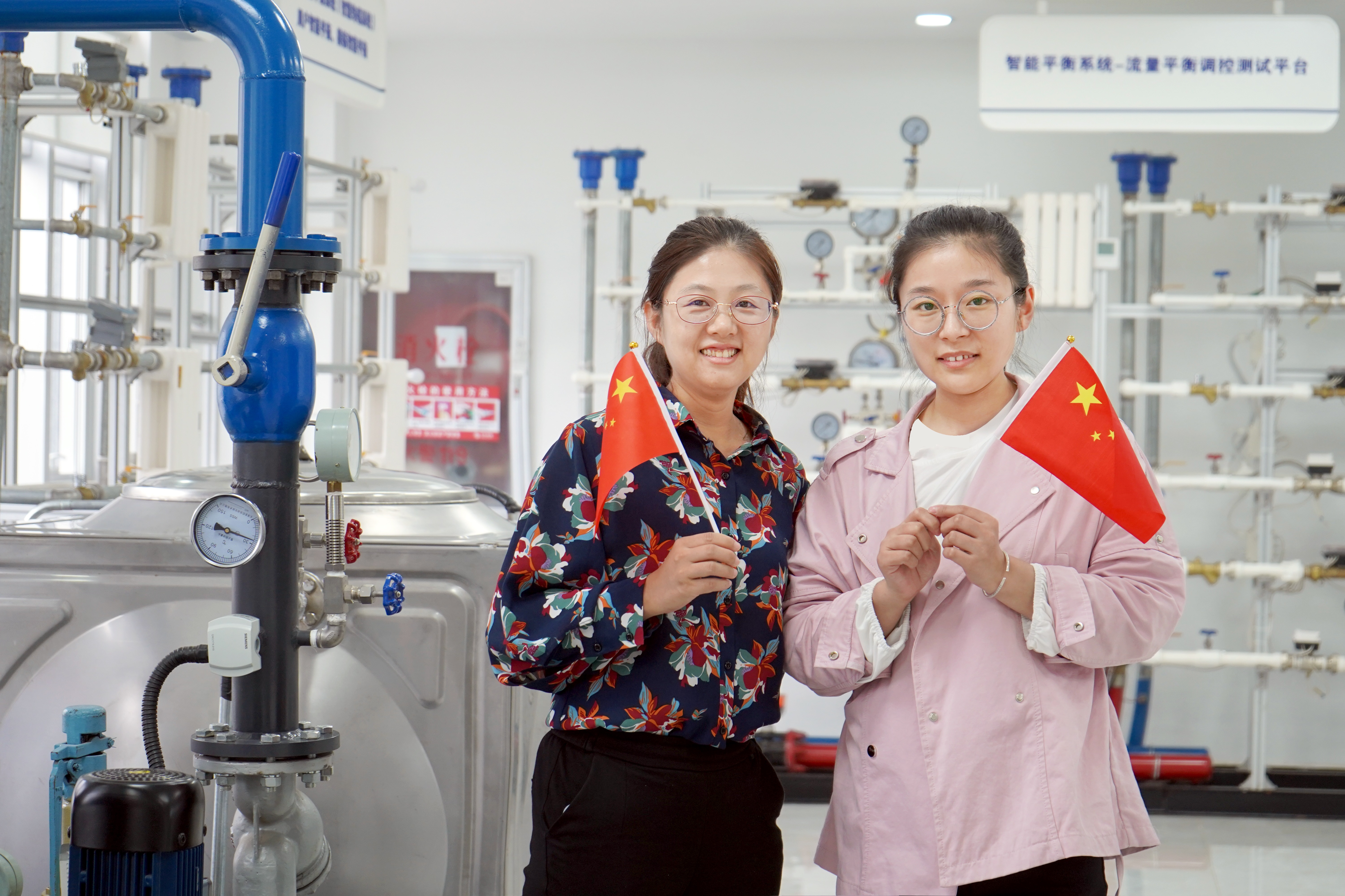 ÎҺ͹úÆìºÏ¸öÓ°ØÀ´×Կʱ¹Ù·½ÓéÀÖÈ˵ÄÅú×¢(ͼ17) ÎҺ͹úÆìºÏ¸öÓ°ØÀ´×Կʱ¹Ù·½ÓéÀÖÈ˵ÄÅú×¢(ͼ17)